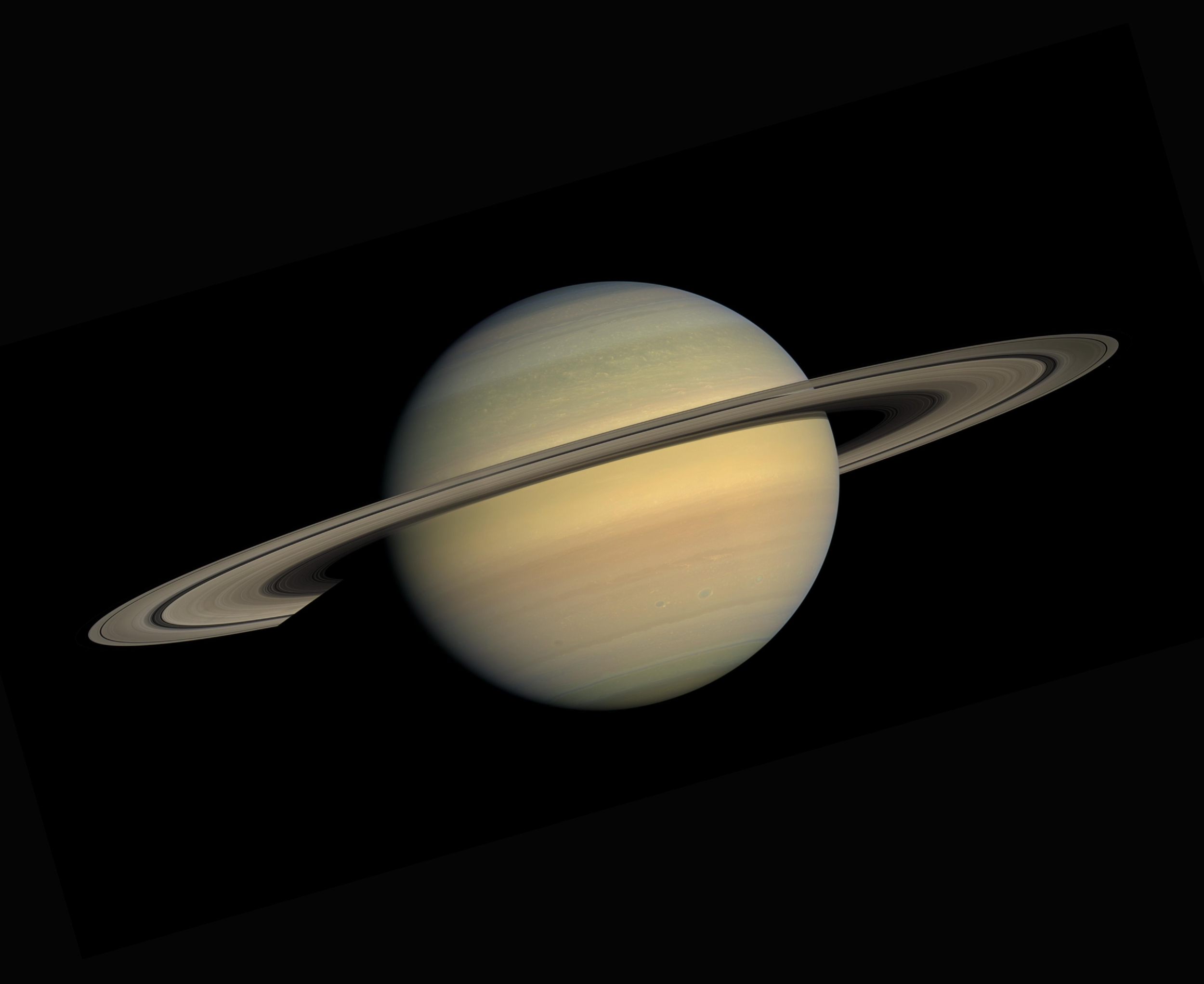 토성에 생명체 가능성?