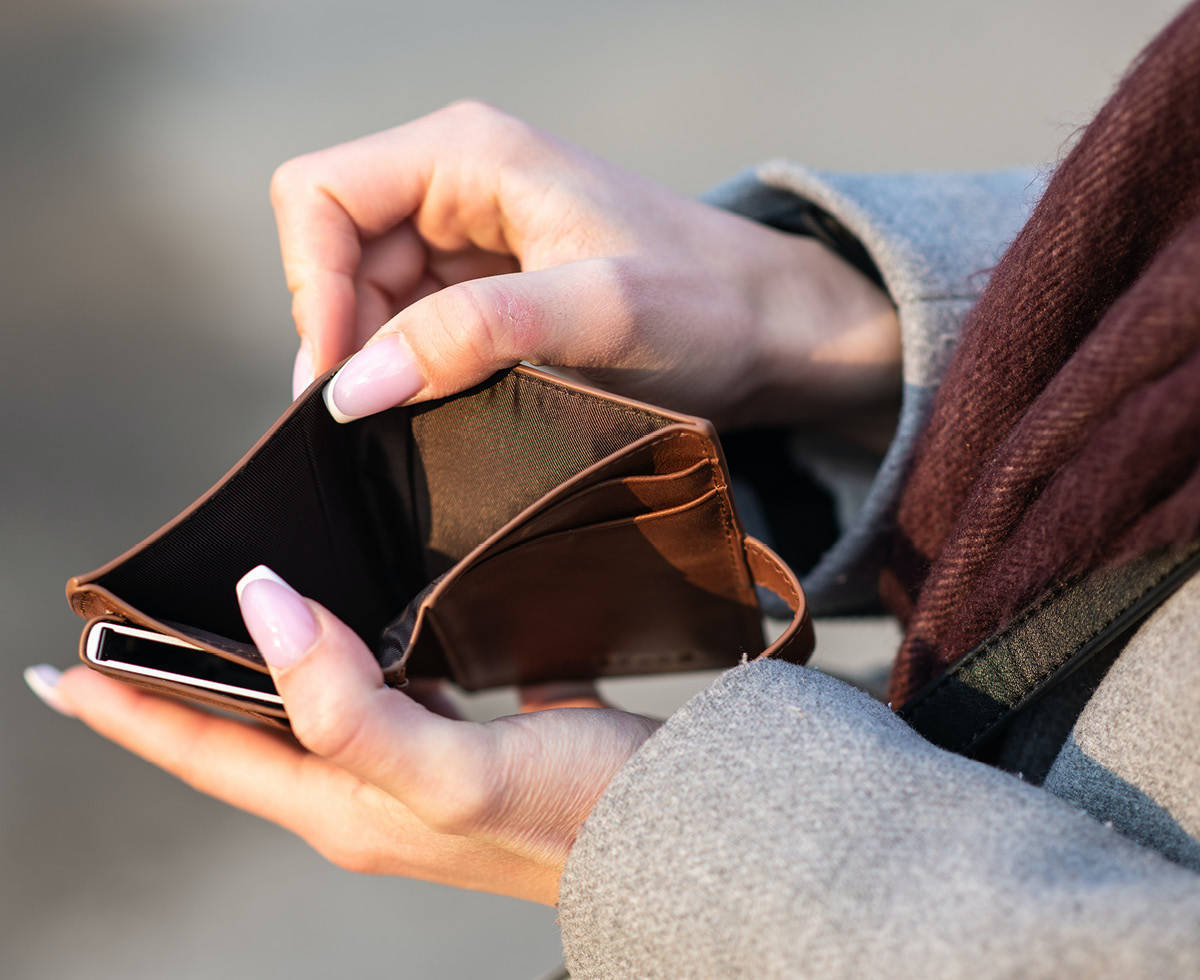 월급: 있었는데요, 없어졌습니다 💸