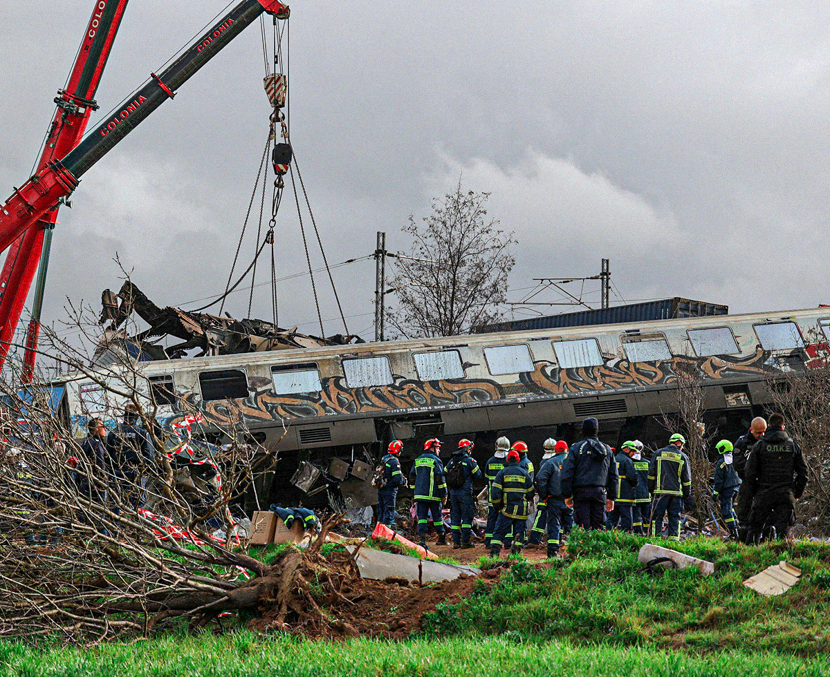 그리스에서 열차 정면충돌 사고