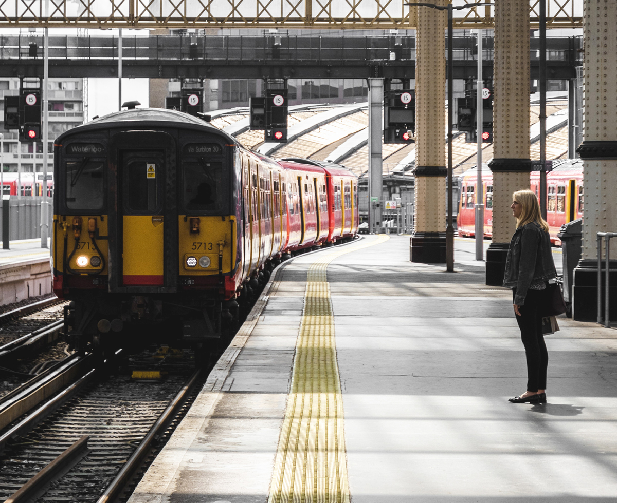 🇫🇷: 비행기 대신 기차 타세요