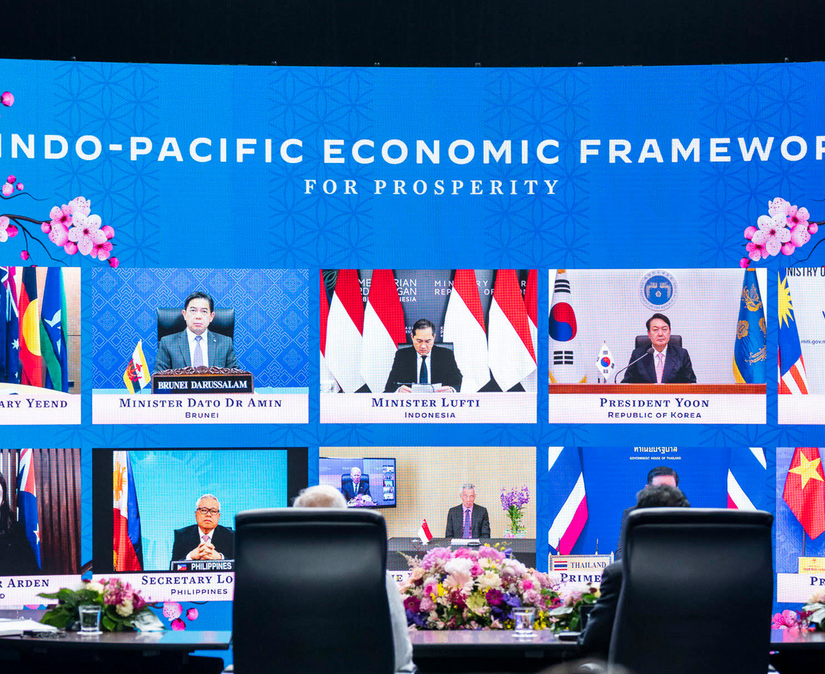 미국네 경제동맹 첫 협정 땅땅 🤝