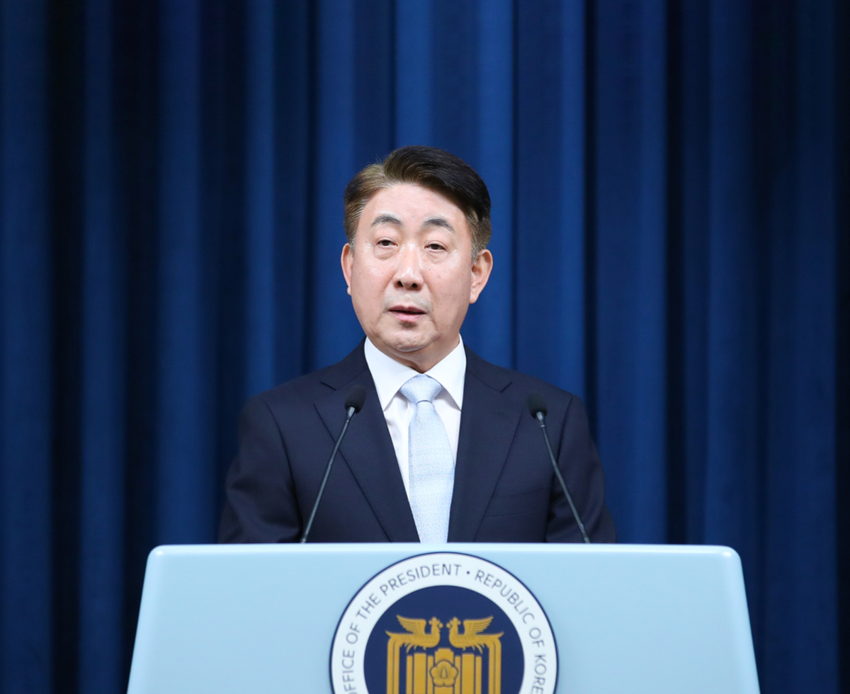 이동관 후보 지명 논란