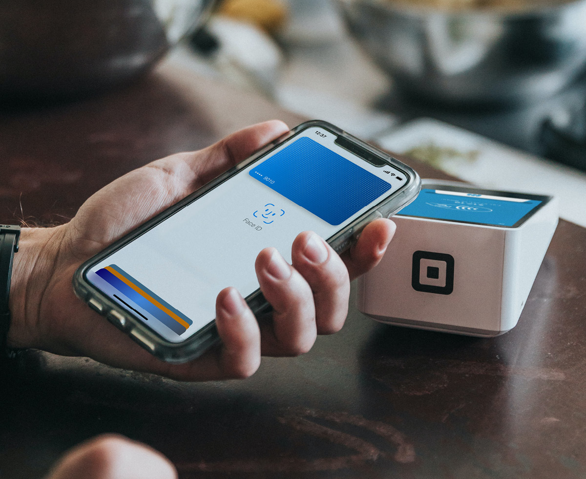 애플페이만 있다면 어디든지 간다?