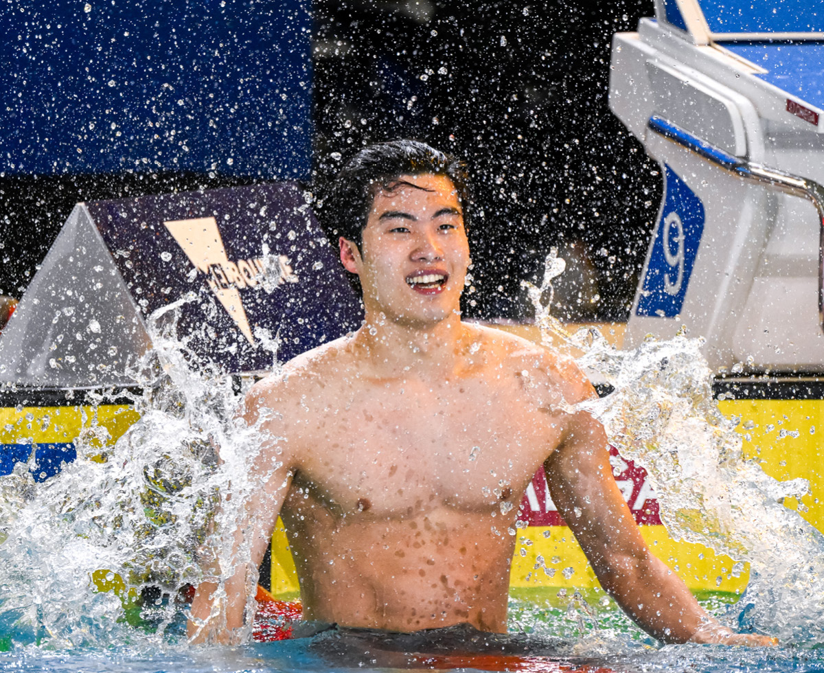 시원하게 물살 갈라 🏊