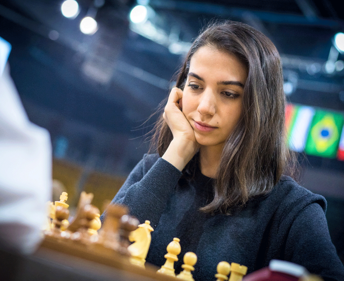 이란 체스 선수의 용기, 그리고 이주 ♟️