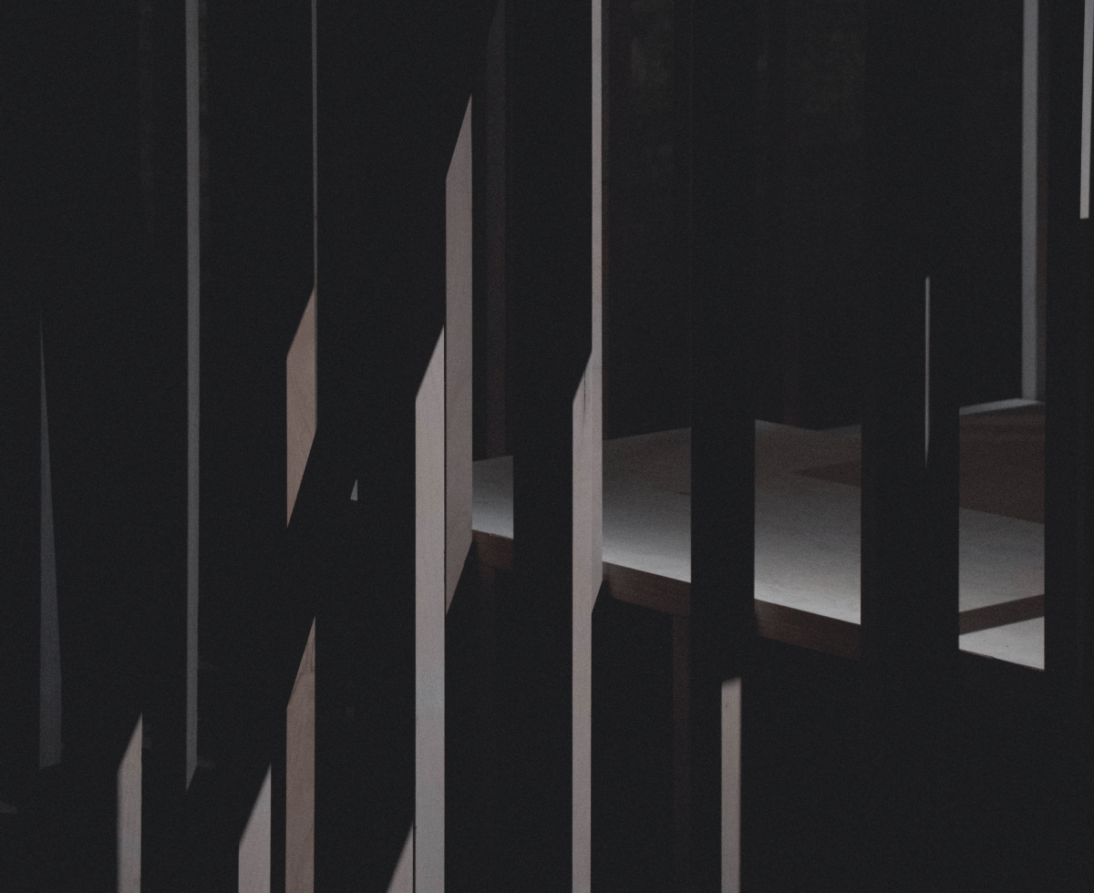 감옥에서 사람들이 나온다? 🔓