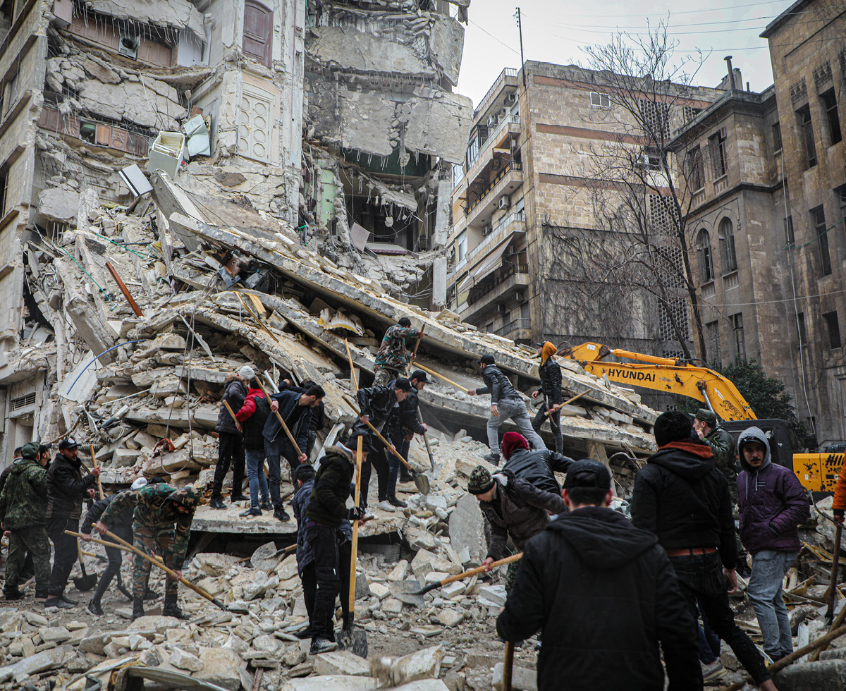(광고)무너진 일상을 또 한 번 뒤흔든 지진
