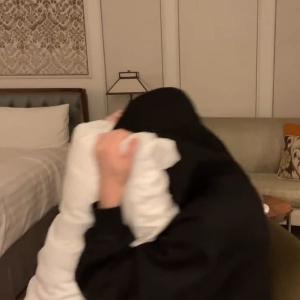 빰