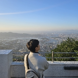 뉴니커